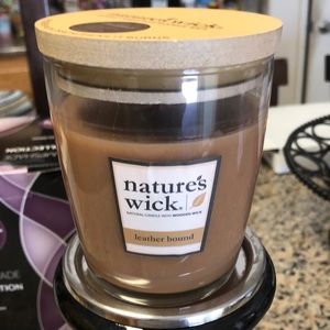 Natures wick 10 oz candle